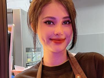 Chị Tuyết